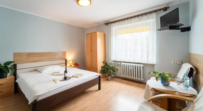 Tawerna "Cicha Przystań" - Image 1