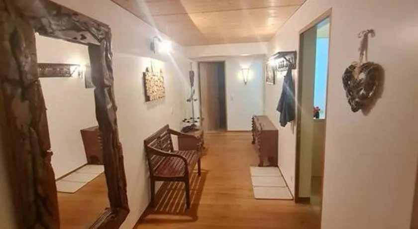 Großzügige Ferienwohnung am Skigebiet Bödele mit Rheintalblick - Image 1