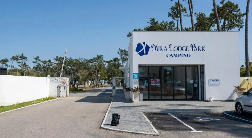 Mira Lodge Park - Image 1