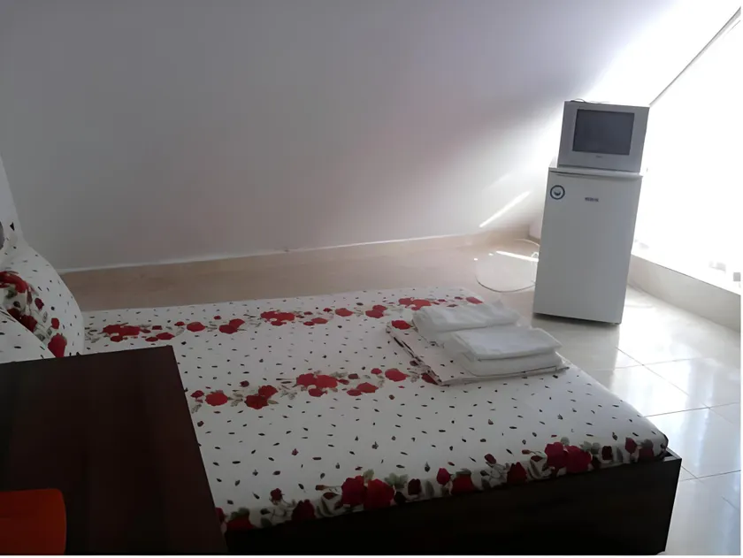 Krai Moreto Guest House - Image 1