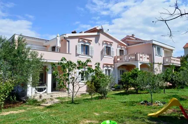 Apartments Danijela - Image 1