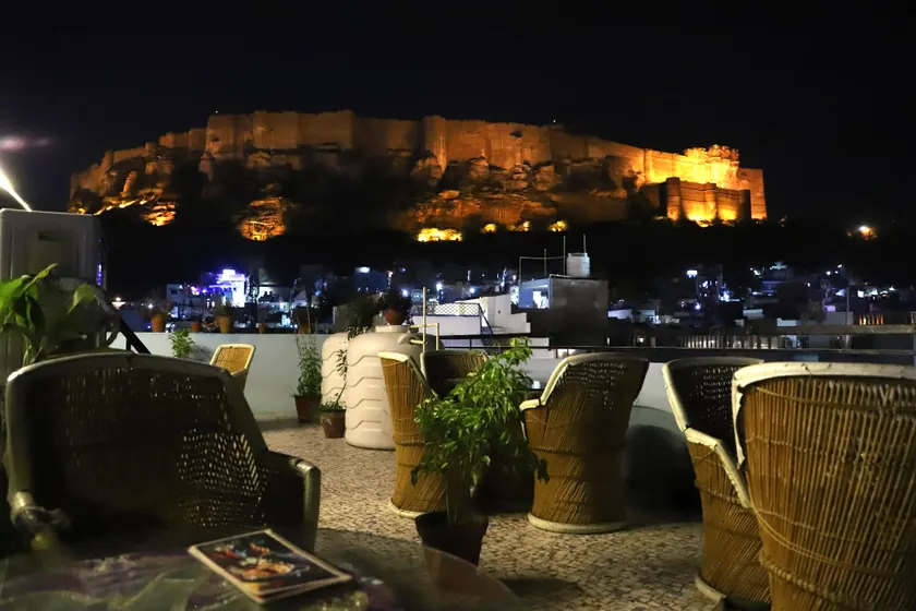 Blue Stay Jodhpur - Image 1