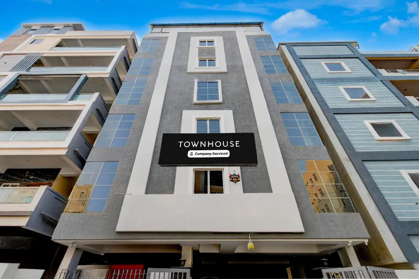 Super Townhouse Miyapur Metro Station Formerly Sainath Arcade - Image 1