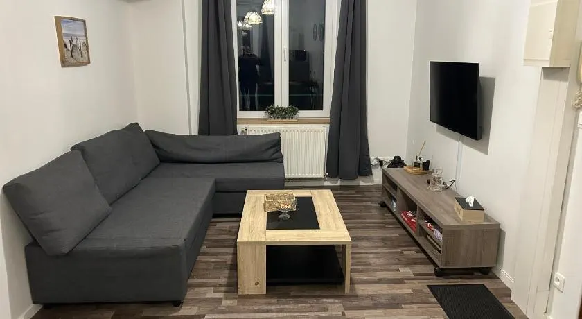 Appartement bord de seine - Image 1