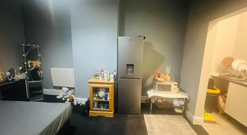 Ashton Apartment - Image 1