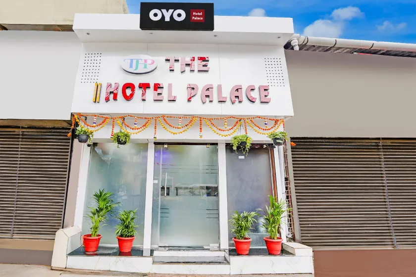 Hotel O The Hotel Palace - Image 1