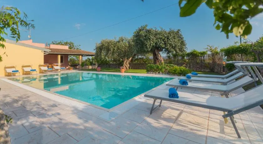 Il Giardino Dei Limoni 8, Emma Villas - Image 1