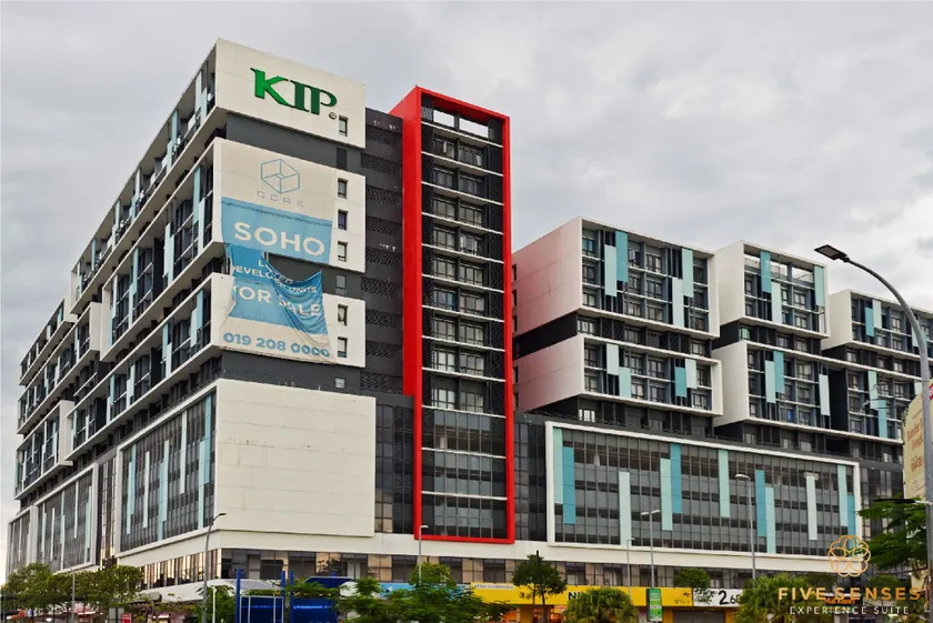KIP Core Soho Suite by Five Senses - Image 1
