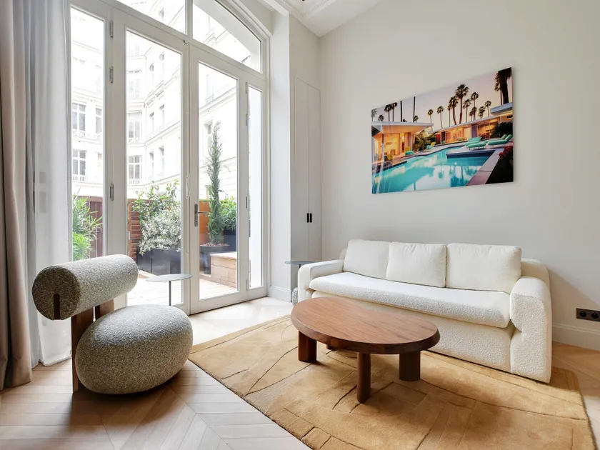 Luxury Apartment - 2BR-4P - GeorgeV-Champs Elysees - Image 1