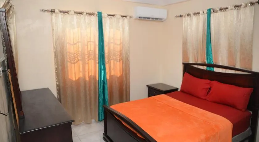 Amplio apartamento 3 abitaciones ideal para familia - Image 1