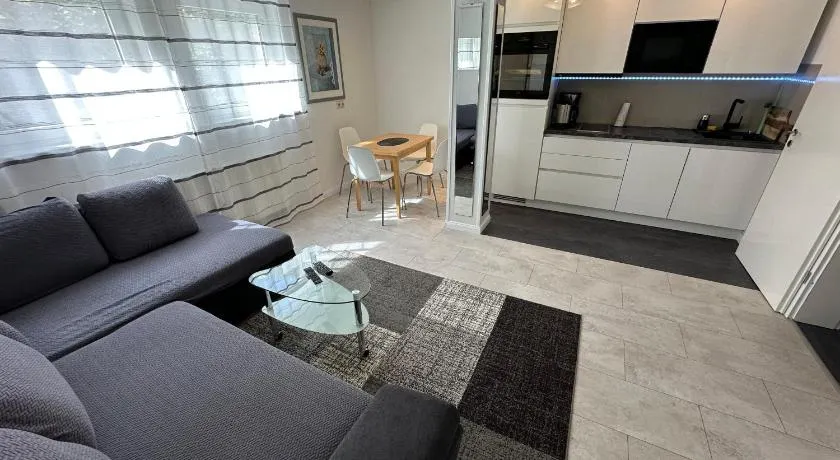 Ruhige geräumige Wohnung - Image 1