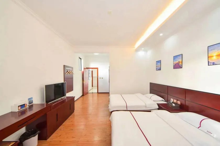 Dali Yujie Hotel - Image 1