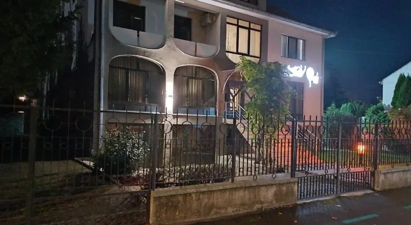 Hotel Perla - Image 1