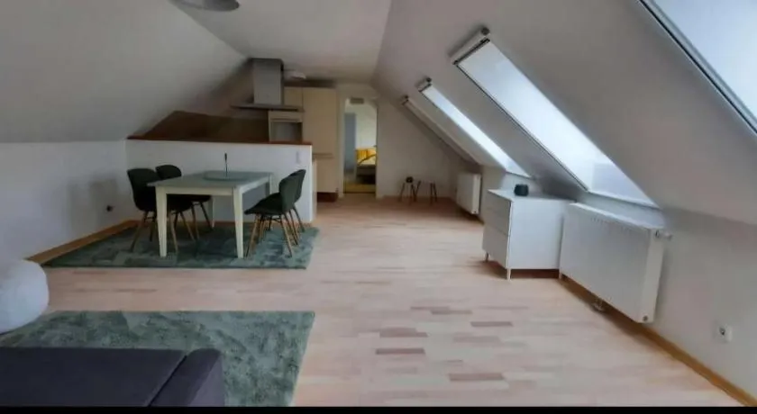 Weinloft - Image 1