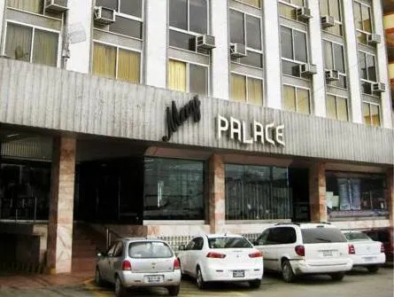 May Palace Hotel  - Image 1