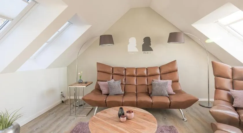 Penthouse Theo - Image 1