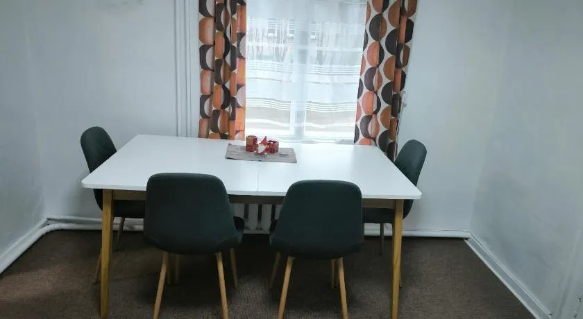 Kambarių nuoma "Hostelis" - Image 1