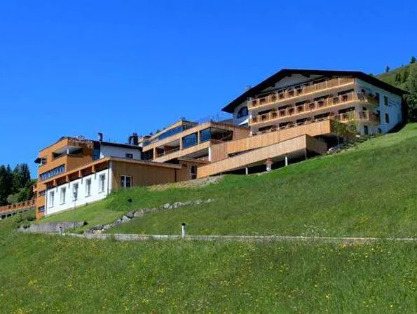 Damülser Hof - Wellness & Spa Superior - Image 1