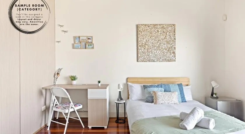 Classic Double Room - Convenient Spot in Bexley - Shared Bathroom - Image 1
