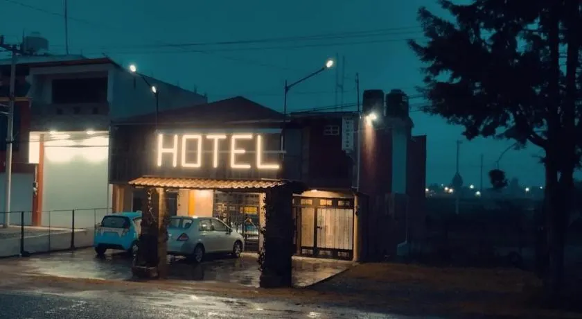 Hotel Nikko - Image 1