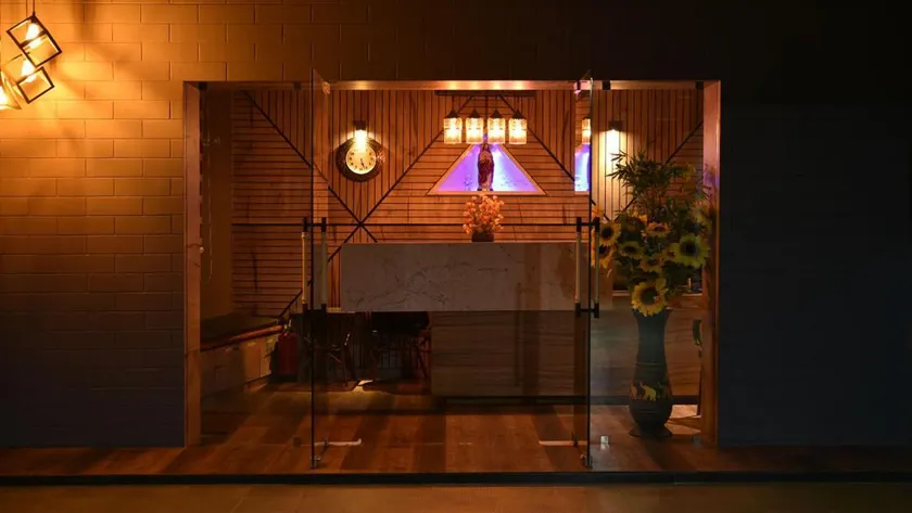 BANALARI PINE INN - Image 1
