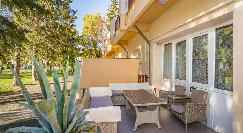 Lipicai Hotel és Étterem - Image 1