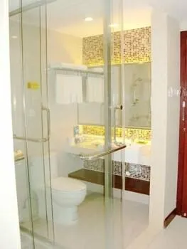 L Hotel Zhuhai Gongbei Port Qinglv Road - Image 1