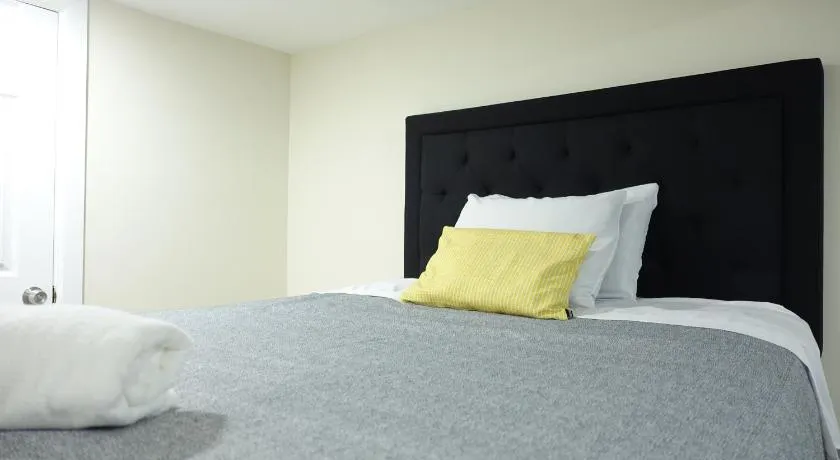 Best EWR Airport Studio-Hot Tub-Free Parking - Image 1