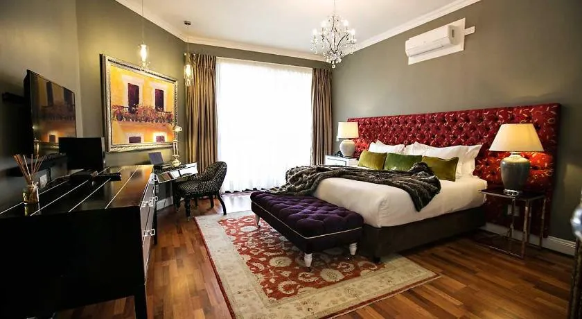 Mavuta Boutique Apartments - Image 1