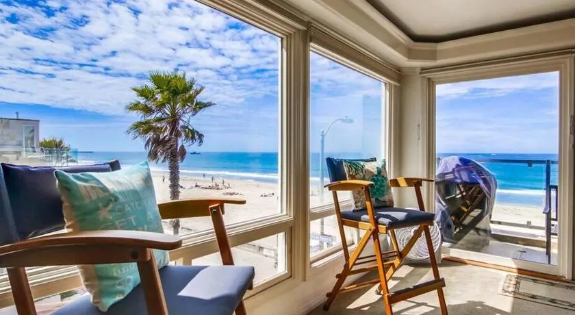 Penthouse de luxe face à l'océan avec ascenseur. Parking privé. Conviviale et familiale!!!!!!! - Image 1