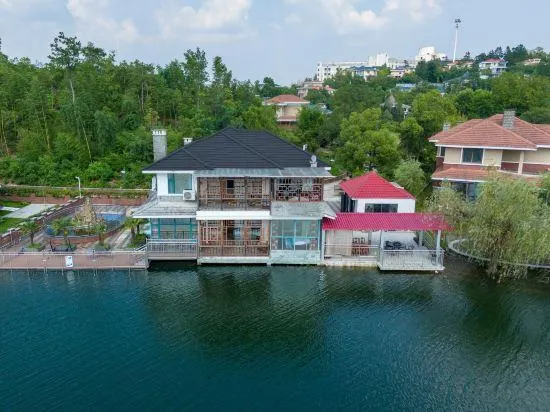 Mulan Shuitian Garden Holiday Villa - Image 1