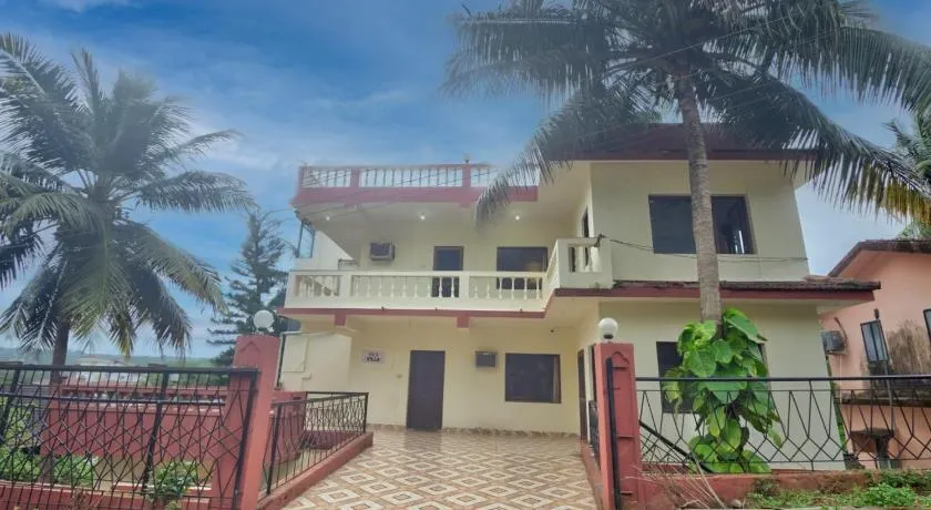 Hilltop 3BHK Villa With Swimming Pool Near Candolim - Image 1