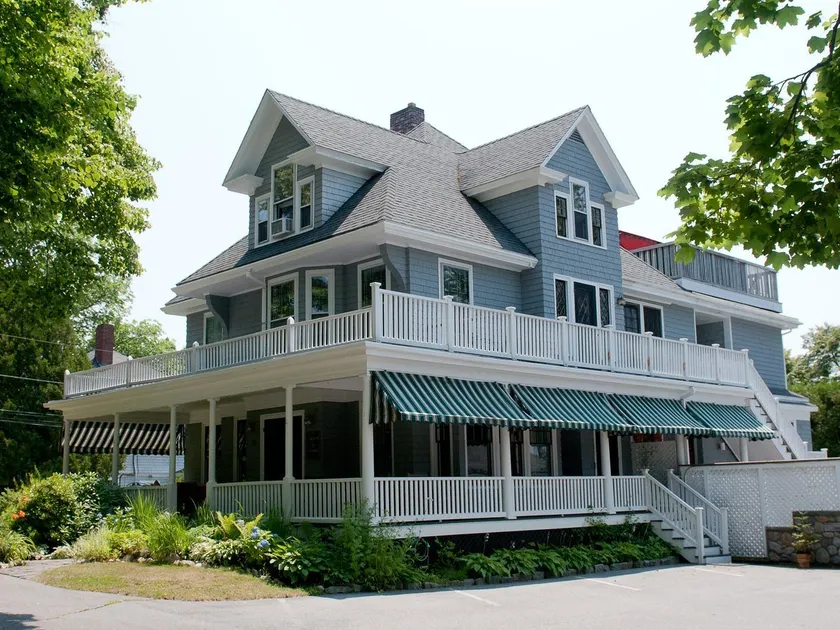 Lindenwood Inn - Image 1