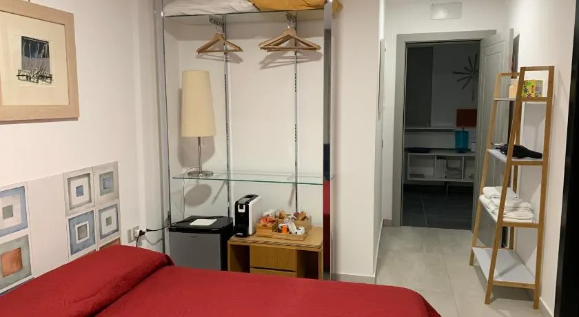 P. ROOM - Image 1