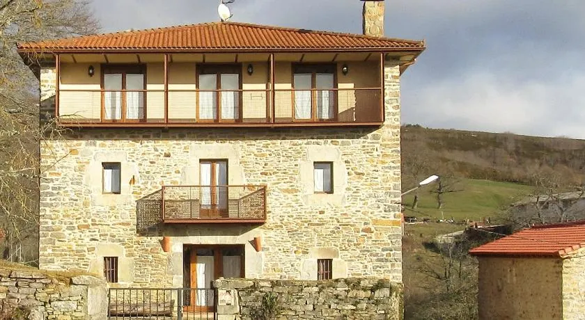 Hotel rural Valtarranz - Image 1