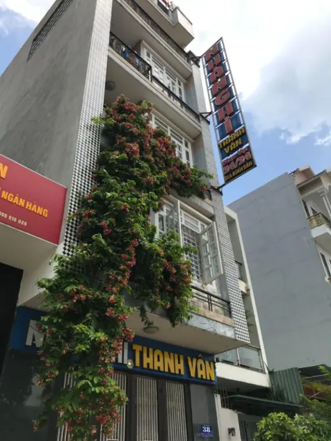 Thanh Van Hotel - Image 1