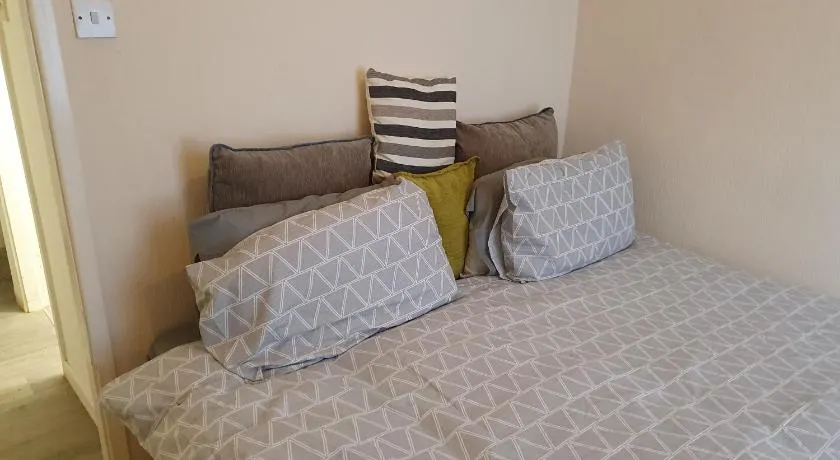 Litherland Apartment - Image 1