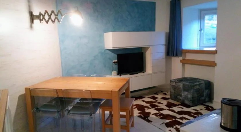 Giomein Elegant Blue House Cervinia - Image 1