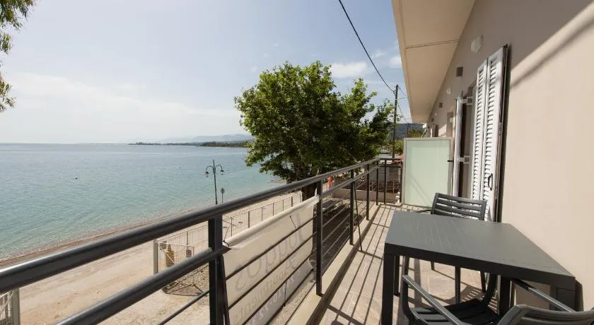 Loggos Apartments - Image 1