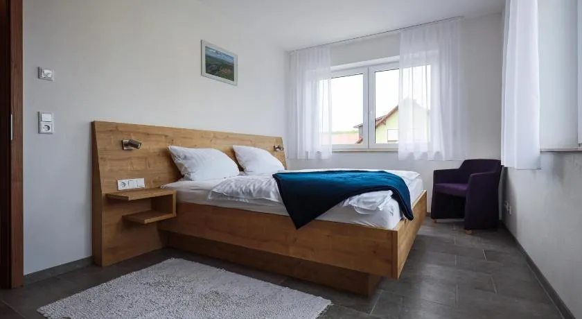 Ferienwohnung Volkacher Str.10 - Image 1