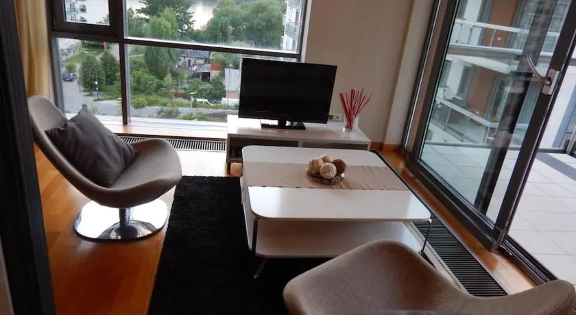 Imádnivaló medencés hotellakás szaunával. - Image 1