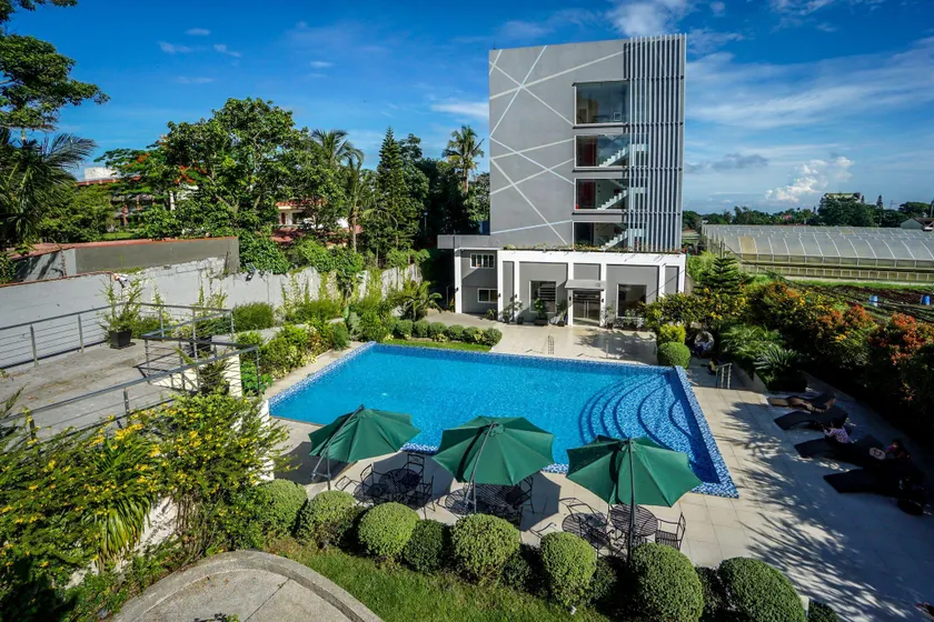 Viewpark Hotel Tagaytay - Image 1