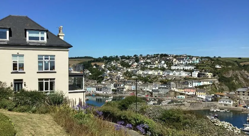 Honeycombe House - Image 1