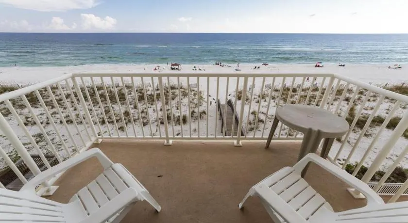 Sans Souci unit 307 - Image 1
