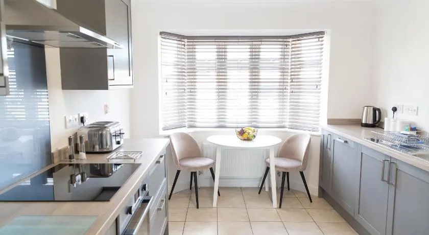 Citystay Living - Franklin House - Image 1