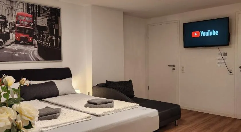 Stuttgart City Apartment B - Image 1
