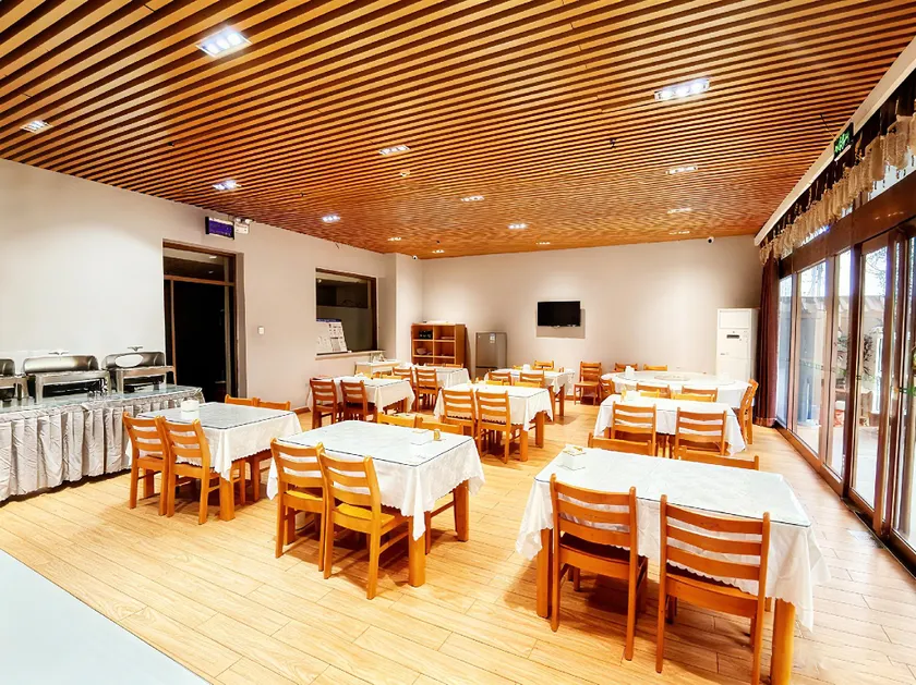Greentree Inn Express Beijing New International Exhibition Center, Capital International Airport - Image 1