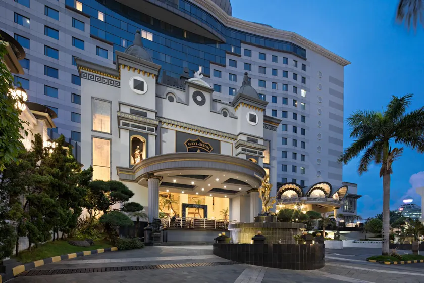 Golden Boutique Hotel Kemayoran - Image 1