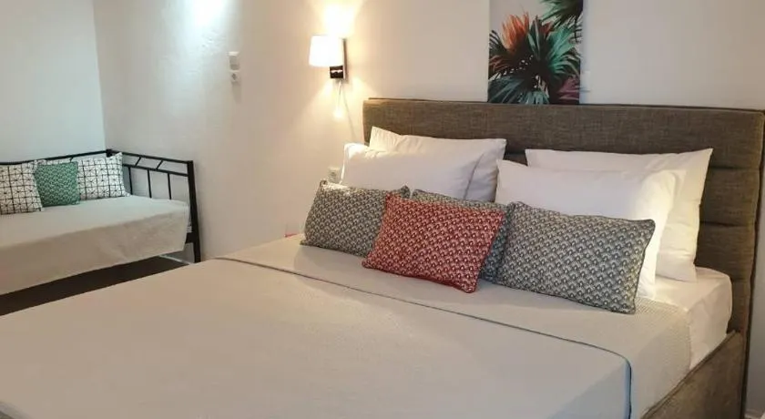 V-Suites - Image 1