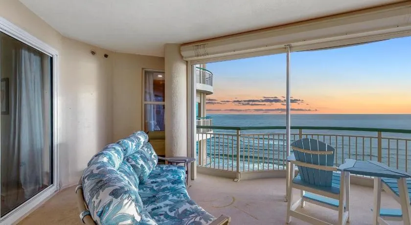 Beach Colony West #9C - Image 1